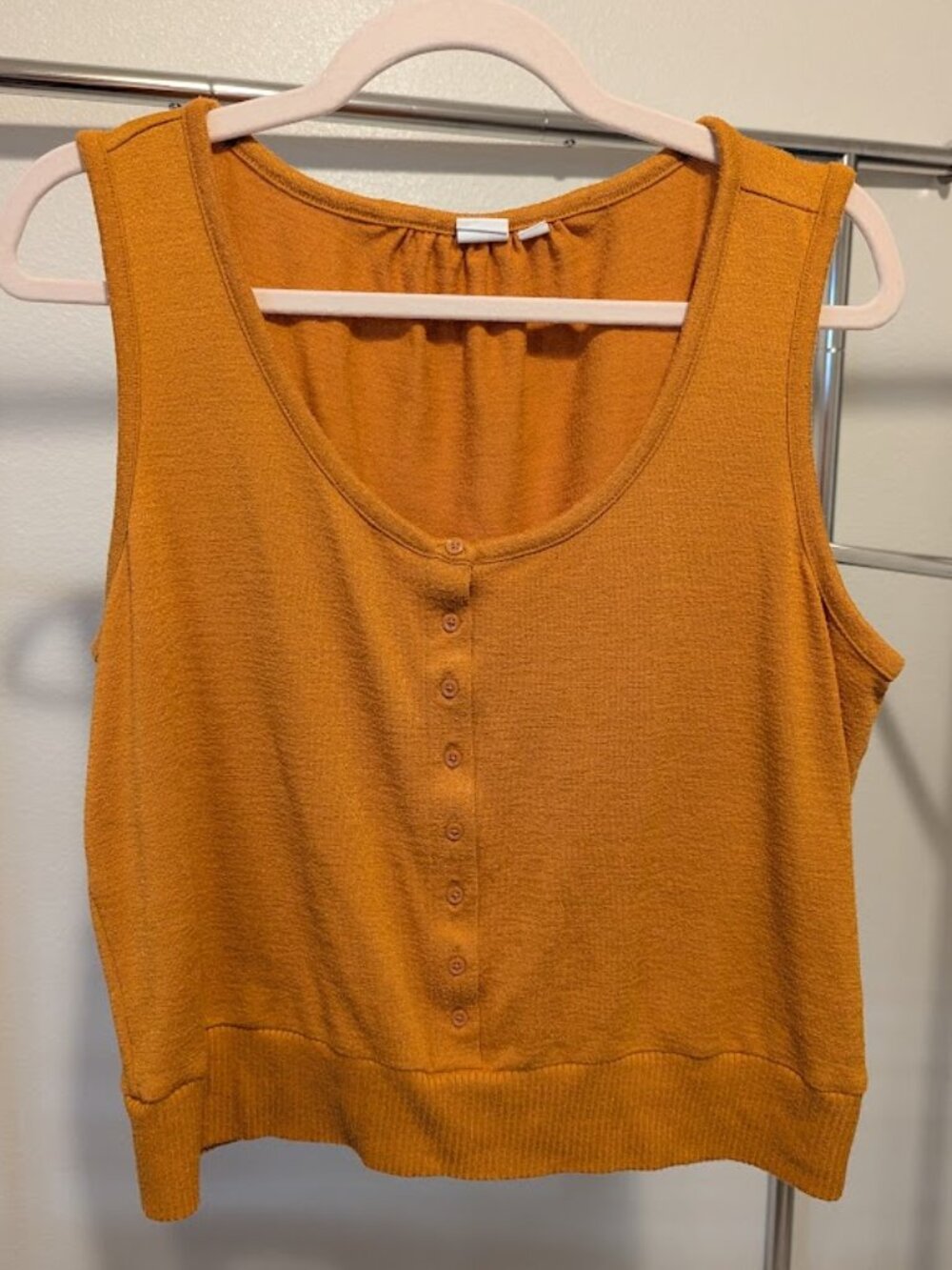 GAP Tank Top in Turmeric Size Large